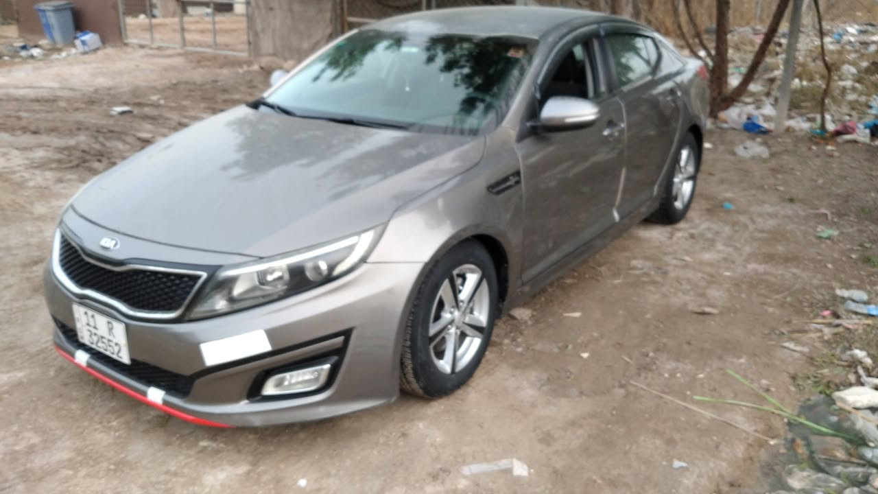 اوباما  امريكي موديل 15 رقم بغداد دولي باسمي داخله هزه  سنويه 27نظيفه بيه جاملغ امامي وشويه خلفي تصليح الامارات بيه كم قطعه صبغ سياره مال جنايه محرك ماشي 80 حقيقي مامفتوح  نظيف  وكير مامفتوح  نظيف  مكان بابل السعر127 بيه مجال التعلق مااجاوب تريد  تشتري بعيوني فقط اتصال ***********
