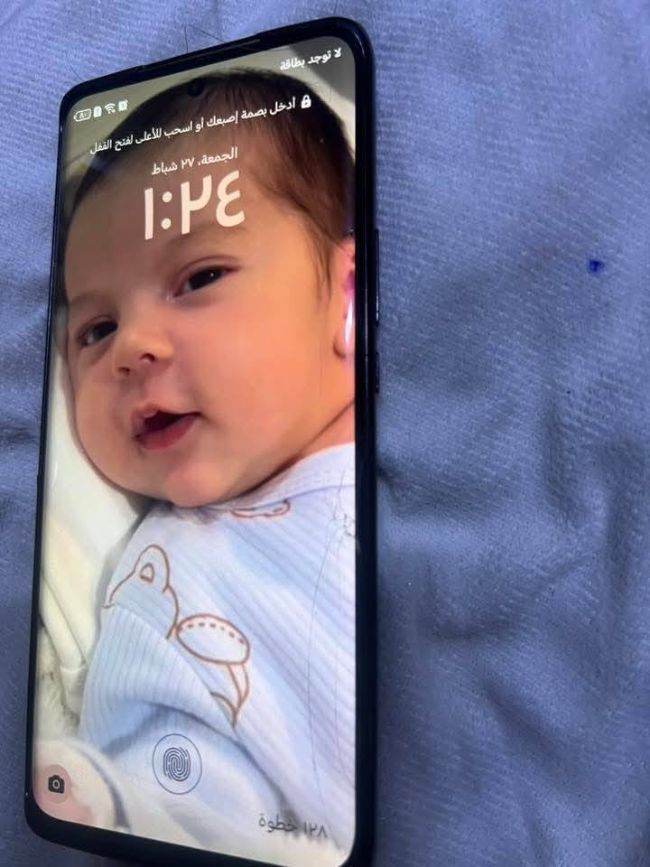 هونر x9b استخدام قليل نضيف مثل ما مبين ب الصوره فطر ب الكزاز ما مئثر ع الشاشه ابد سعر ٢٠٠وبي مجال


**إذا كنت صاحب هذا الإعلان وتريد حذفه لأي سبب، رجاءا أرسل رسالة إلى الدعم الفني**