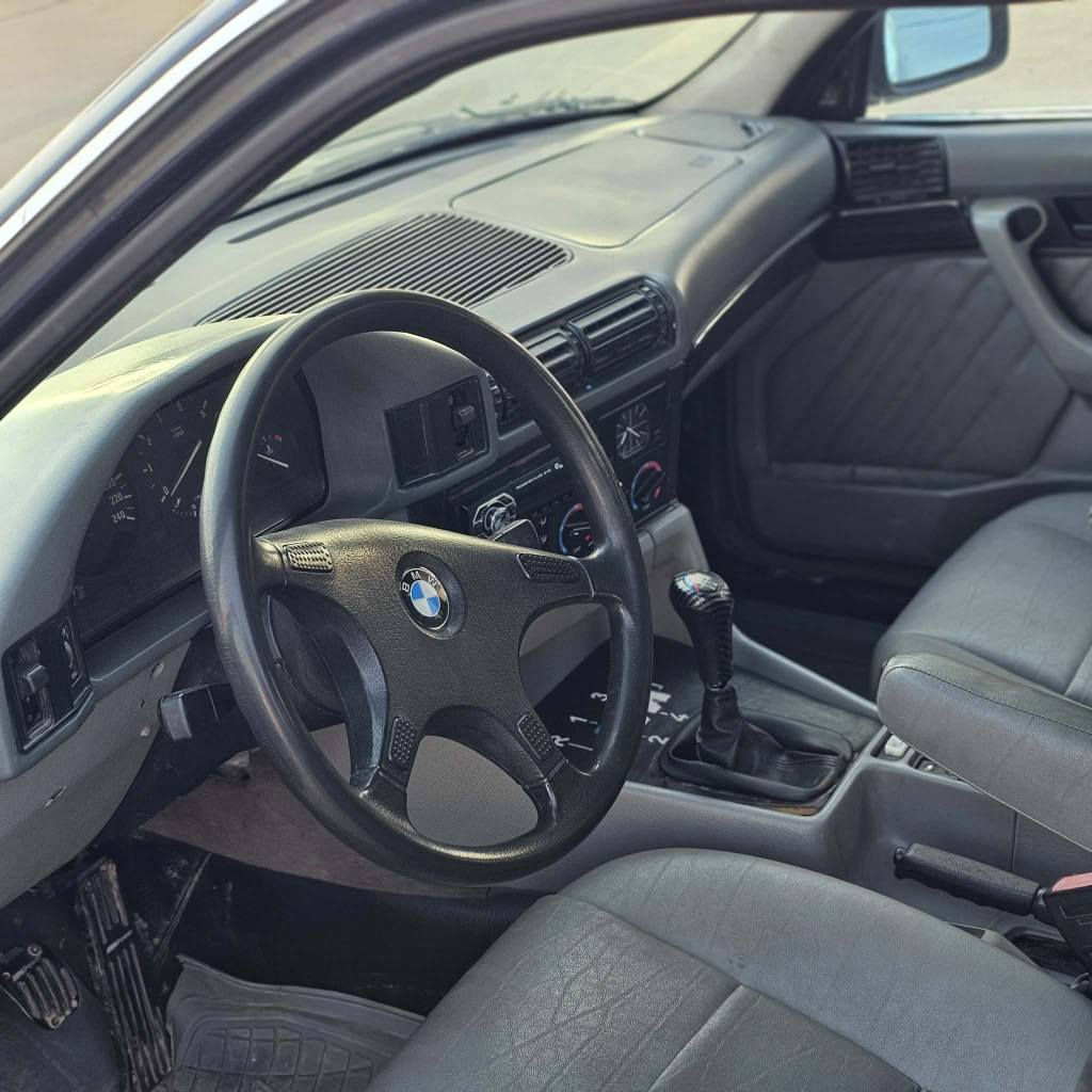 بیئێم مودێل 520مەکینە فەل سەیارەکە گێرومەکینەو تەقەو رەقەی بەشەرتە سەنەوی کەسکە تەحویل وەکالەی بەشەرتە پەمپ عامە لۆجوانی  بێ لێدانە سعری 33مەعامەلە أربيل, العراق


**إذا كنت صاحب هذا الإعلان وتريد حذفه لأي سبب، رجاءا أرسل رسالة إلى الدعم الفني**