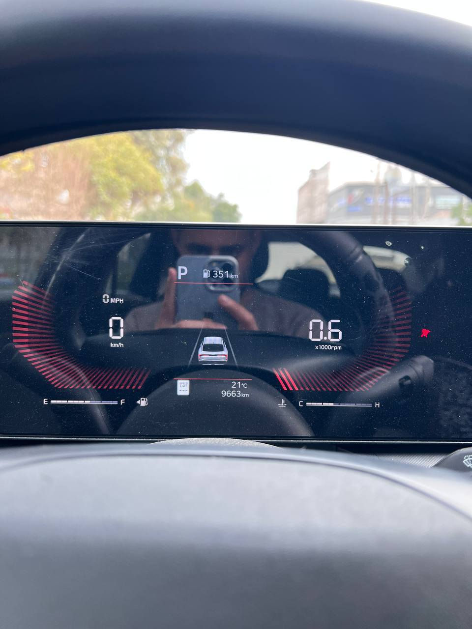 K4 2025Lx
سيارة جديدة بدون شواصي بدون الغودة ولا دواخل اصفاح جديدة  بدون بارد بنيد امبدل ومصبوغ فقط محرك ٢٠٠٠دوش ماشية 9000 حقيقي سيارة زيرو كشنات مخمل شاشة كبيرة متصلة بصمة ابل كار بلي اندرويد اوتو تشغيل عن بعد وباقي مواصفات ال Lx المعروفة
السعر ١٦٢ وبي مجال بدون رقم  للأستفسار ***********
