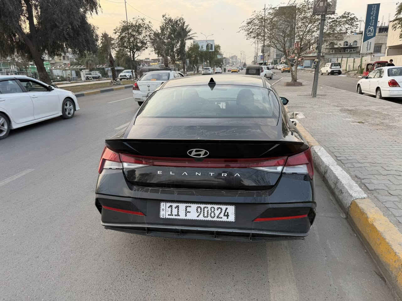 السلام عليكم هيونداي النترا 2025 
مواصفات.  Sel sport 
بصمة تشغيل وابواب وصندوق 
تشغيل عن بعد 
رادارات امامي وخلفي وجانبي 
مثبت سرعة 
تعديل مسار 
والمواصفات المعروفه 
ماشية 8 الاف فقط 
رقم بغداد 
حادث خلفي بسيط بدون ايرباك
للبيع السعر 182  ورقة 
للاستفسار ***********
