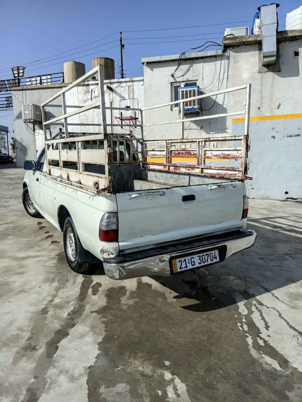 بیکاب
2004
تبرید و سوکان باوه ر
بۆدی سبوخه 
له گه ر ده رگای سیاقی 
بی ناو گرتن پمبه واته ليدران نيه. 
سنوى نويه تا 2031 به ناو خۆمه   
گیر مکینه. شانصى. ته قه و ره قه ى. نيه. توندوله مسرفى تيدانيه 
نرغى. 68 ورقه مجاله كى كه م
***********
