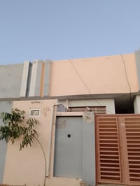 مجمع بيتي ٢ • ١٠٠م • نضيف