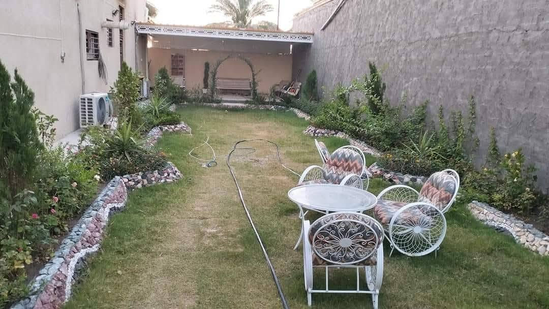 السلام عليكم بيت للبيع المساحه 500متر مساحه البناء 250متر طابق واحد بناء حديث درجه اولى يحتوي على غرف عدد ٢ ستقبال وصاله ومطبخ وصحيات داخليه و خارجيه حديقه جانبيه مساحه ٢٥٠ متر سند 25طابو زراعي إقرار محكمه العنوان كربلاء حولي ابو مهدي المهندس خلف سايلو كربلاء عبر نهر الهنيديه بالفرع شارع 10متر يبعد ٥ كليو عن مركز المدينه
***********
***********
