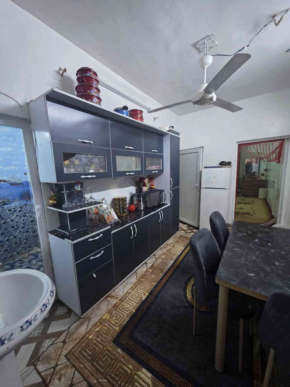 دار للبيع عن طريق مصرف العقاري 
مساحته /100م طابقين منعزل 
موقع /حي النداء 
شارع /20م 
السعر/110مليون 
للاستفسار /***********
