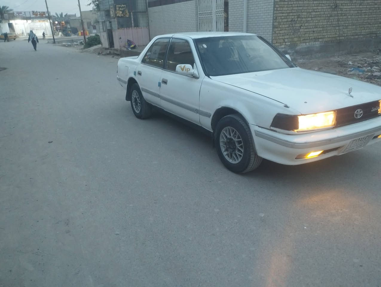 كرسته مسطره 1989 (مكاني-الشطره)
سياره جاهزه مكفوله من العيب الشرعي والكص والنقل والضربه القويه
كير ومكينه ونجي شرط الفحص
حدايه جديده
تخم تاير جديد
باتري جديد
بطاين نظاف كلش
رقم ميسان سنويه ممنتهيه 
السعر 36وبيها مجال***********
