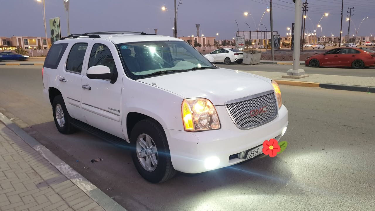 للبيع او لمراوس يوكن ٢٠٠٧وارد كندي مكفوله من الضربه بيها مكانات صبغ والارباع الجوه محرك وكير وحداده واكسل وتبريد وطخم تاير السعر ١٦٠ ت *********** مكاني البصرة التنومه
