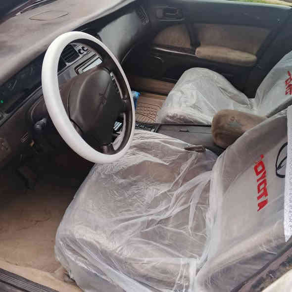 السلام عليكم للبيع بطه السعر 62 موديل 1991
مكينه 2ونص كير مكينه شرط كابون شرط مامسجل 
تحويل ثاني يوم بسمك سياره جاهزه 
استفسار عل رقم
 كورك ***********
اسيا***********
