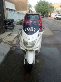 مراوس او بيع السعر 800. مكاني الاعضمية 07825393699