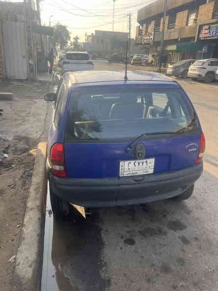 للبيع سيارة اوبل كورسا فيتا موديل 1995 محرك جديد حاوية مع الكير السعر 25 ورقة الاتصال *********** بغداد
