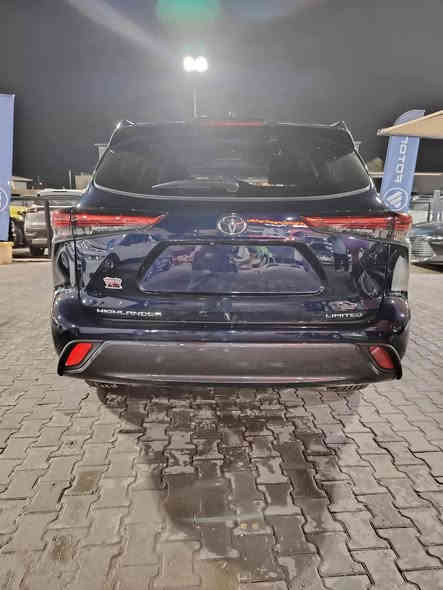 تويوتا هايلاندر موديل ٢٠٢٣
#المواصفات
لمتد
 كامرات محيطيه
حساسات اماميه خلفيه 
شاشه كبيره
مري شفط
كشنات جلد vip تبريد تدفئه
#الضرر
بنيد فقط  لايتات اصليه
صور الحادث بالمنشور 

 ***********
***********
