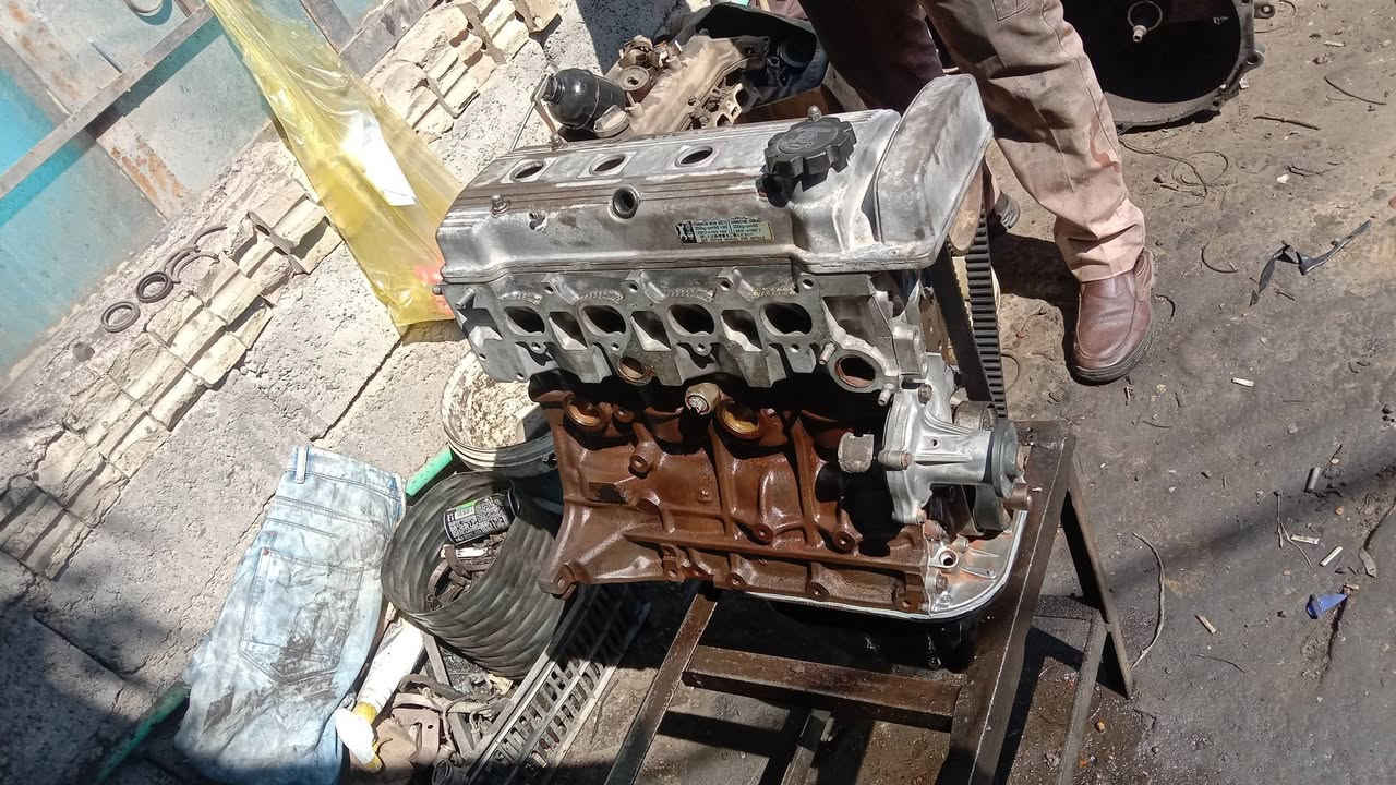 السلام عليكم
محركين جاهزات للشد والتشغيل الاول كورلا والثاني ليفان 620 بظمان 10ايام  وگير ليفان 620 للبيع للاتصال ***********
