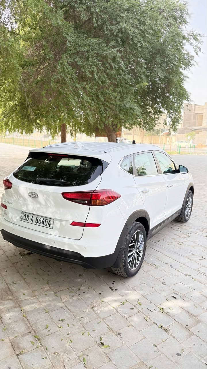 سلام عليكم 
توسان ٢٠١٩ خليجي ماشيه ٣٦ الف اصل الكاصد سايد بريك بل رجل السياره جديده جدآ استخدام ايد وحده من جانت زيرو لحد الان (مكفوله كفاله عامه حته الدعاميات عده بارد زغير ممبين مشتغلي بي دي ار )رقم بابل بسمي مشروع وطني هزه وسنويه جدد فول مواصفات كشنات كهرباء +جلد شاشه جبيره كار بلي كامره حساس خلفي امامي مري شفط +ترحيب داخل قرميدي +صاج لايت كهربائي شاحن واير ليس درايف مود سبورت ايكو نورمال 
مكان السياره النجف الاشرف (السعر  ٢٠٥ وبيه مجال) 
(***********) متوفر واتساب النجف, العراق
