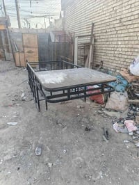 محجر للبيع مال صقر سعر ١٢٥ وبي مجال  مكان بغداد المعامل بستان سامي  ٠٧...