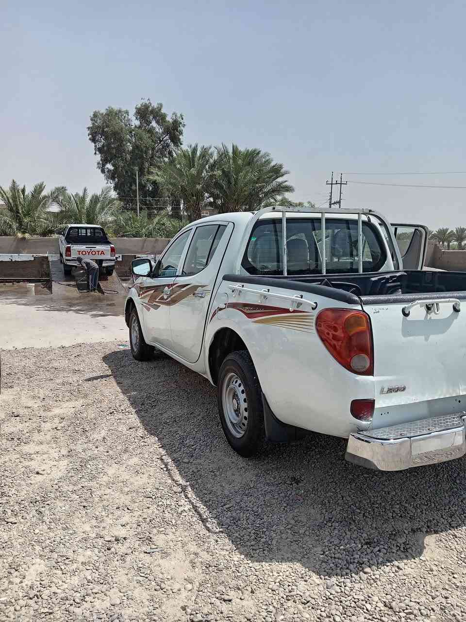 سياره مستبوشي للبيع رقم بغداد ألماني موديل 2015 مكفوله سعر 129 بيه مجال قليل للاتصال  ***********
