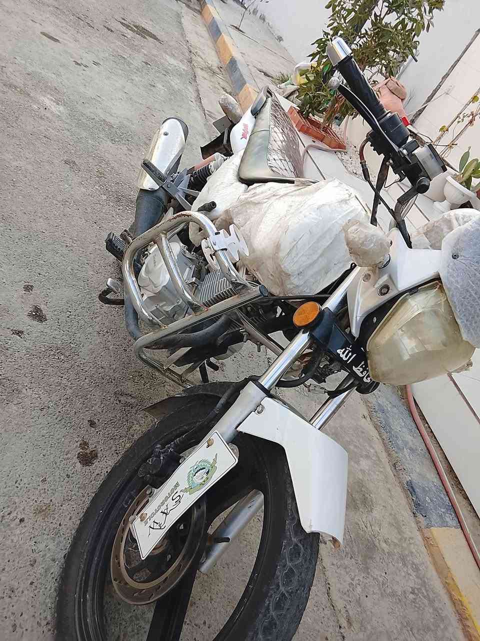 السلام عليكم شباب ماطور للبيع نوع سنكي 2019 نضافه فول كهربائيات كامله السعر 650 وبي مجال للطيبين


**إذا كنت صاحب هذا الإعلان وتريد حذفه لأي سبب، رجاءا أرسل رسالة إلى الدعم الفني**