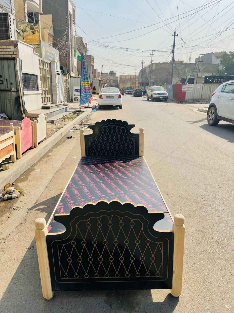 السلام عليكم
السعر 60
العرض 85 طول 200 سم 
  #جرابي نفر تفصال  من خشب جام روسي بلوك ب


**إذا كنت صاحب هذا الإعلان وتريد حذفه لأي سبب، رجاءا أرسل رسالة إلى الدعم الفني**