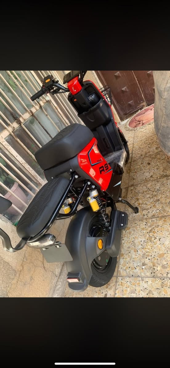 سلام عليكم
دراجه r9 ولي الدراجه جديده مماشيه ضامها الدراجه نضيفه 100%
بعدها بتراب الشركه مفتر بيها عله كد المنطقه كدامكم شوفي نضافتها بل صور بصمتين بيها والدراجه شخط واحد مابها وموجوده كل غراضها بل كارتون
السعر 450 وبيها مجال
والعنوان الشعب حي التجار + توصيل ماكو
للاستفسار ***********
