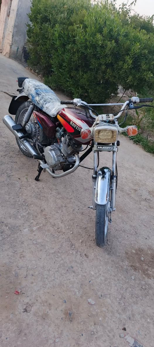 دراجه اربعه كير موديل ١٨ 
السعر ٢٥٠ وبيها مجال بسيط بدون اوراق ومكفوله ديالى خان بني سعد 
***********
الشراي يتصل
