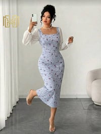 فستان ميدي • أكمام شيفون • ورود رقيقة