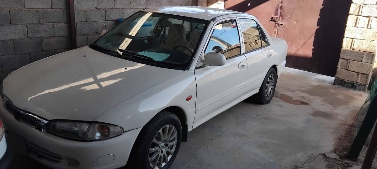 سلام عليكم بروتون 2002كير جديد مكينه بيها دخان داخل مدوشم تايرات  نص عمر صدر نص عمر ويل كب رقم الماني بسمي تحويل مباشر مكان صلاح الدين بلد سعر ٣٣ وبيها مجال رقم تلفون ***********
