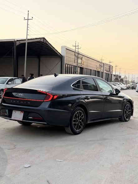 هۆندا سۆناتا ٢٠٢١ 
سەیارەکە لیژنەی دواکەوتوە بێ دەعم و لێدراو
کتابی مروری لەگەڵە بێ کێشەیە بۆ هەموو شارەکان
یەک پەڵە بۆیاخی هەیە
فولە بەس پانۆراما نیە
خەتی جادەیە
ئەوتۆ ستۆپ
ئەوتۆ هۆڵد
تەحدید سورعە
گێڕ دوگمەیە
شاشە گەورەیە
١١٣ گەڵاو معامەلەیەکی کەم
***********
