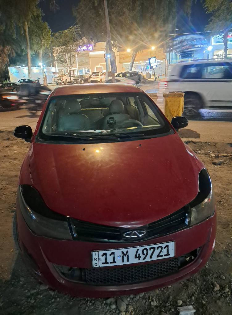 السلام عليكم سياره نوع شيري فلاوين موديل ٢٠١٣ السيحره كلش حلوه وناعمه تبريد ثلج شاشه ابل كار بلي كلشي شغال بيها السياره لا تبخير لا تنقيص السياره يحتاجلها بس درايم شفت ودبل يعني صدرها تعبان سعر السياره 33وبيها مجال بسيط 
*********** هاذه رقمي 
مكان السياره بغداد السيديه بغداد, العراق
