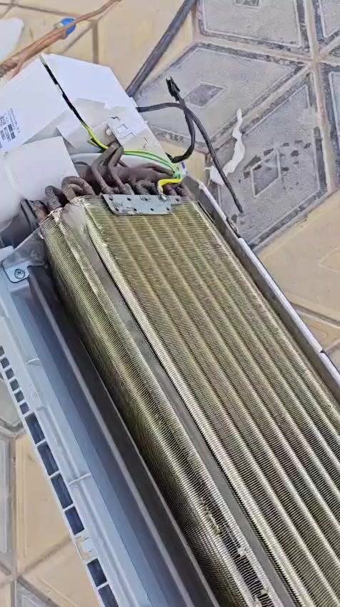 نعلم أن الشتاء قد حلّ، ومع برودة الجو، لا شيء يضاهي شعور الدفء والاستقرار في المنزل أو العمل.
في مكتب الاسراء الهندسي، نحن لا نقدم تبريداً للصيف فحسب، بل نضمن لك شتاءً دافئاً وآمناً.
سواء كنت بحاجة لصيانة أجهزة التكييف لتعمل بكفاءة على وضع التدفئة، أو تأسيس منظومات جديدة، فريقنا الهندسي جاهز لخدمتكم فوراً.
📍 عنواننا: [بغداد / الغدير / قرب مخابز القمح ]
📞 للحجز والاستفسار: 
[***********
***********]
#مكتب_الاسراء_الهندسي #تدفئة #تكييف #شتاء_دافئ #هندسة_ميكانيك #صيانة
