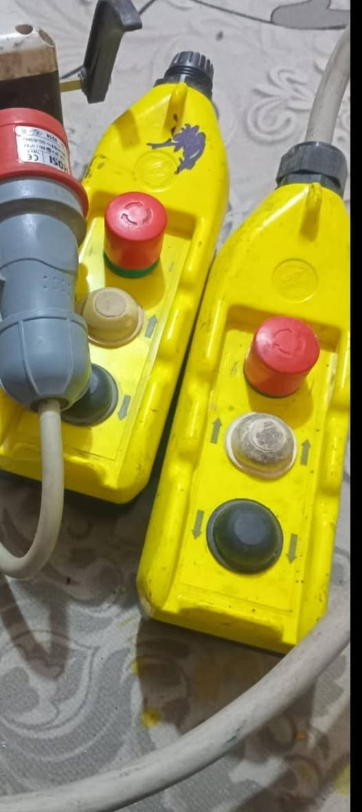 ريمونات مال ونج ايطالي لبيع  عنواني البصرة قضاء المدينة ناحية عز الدين السليم وهاذ رقمي ***********66
***********
