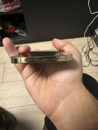 ايفون ١٢ برو ماكس ماستر بلادي بدون اي تبديل ذاكرة ١٢٨ بطارية ٧٧ جام ال...