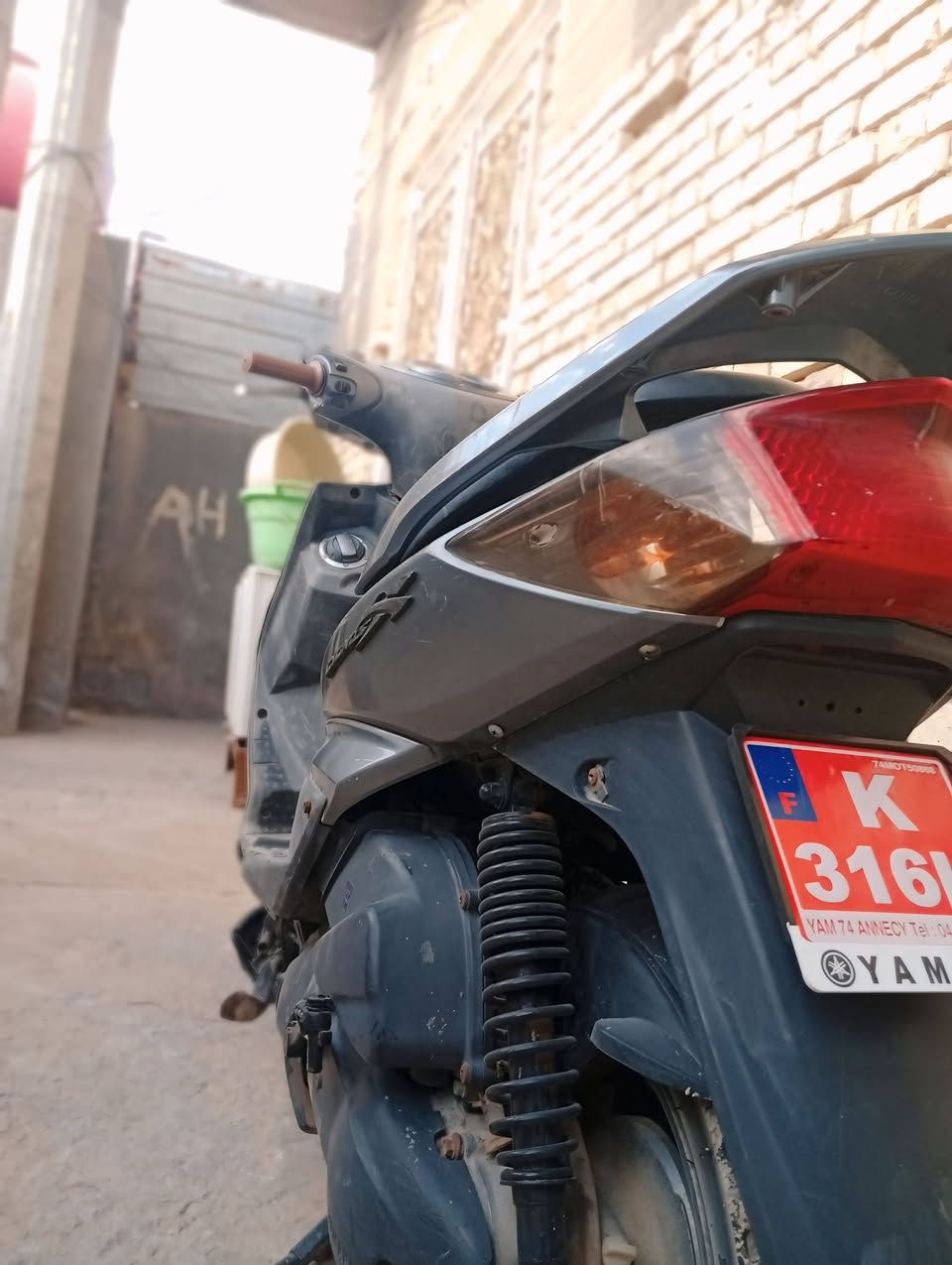 سلام عليكم
سكنس فحل لبيع مكينة ما مفتوحة كلشي شغال اشاير كلوبات سلف هندر لآيتات 
كفالة  السعر 800
رقم الهاتف ***********
عنواني بصرة
