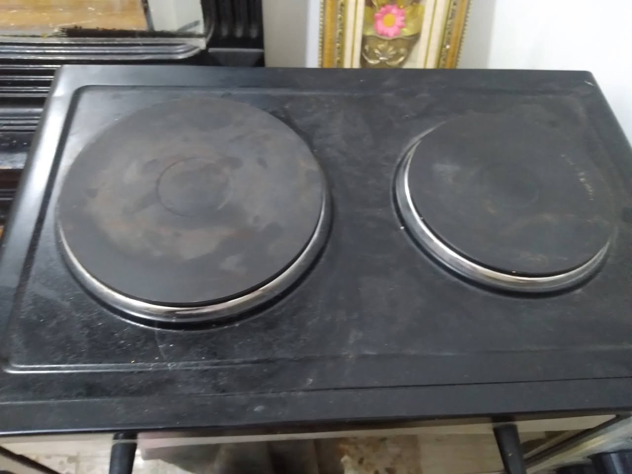 اوفن  + طباخ كهربائي ابو عينين للبيع


**إذا كنت صاحب هذا الإعلان وتريد حذفه لأي سبب، رجاءا أرسل رسالة إلى الدعم الفني**