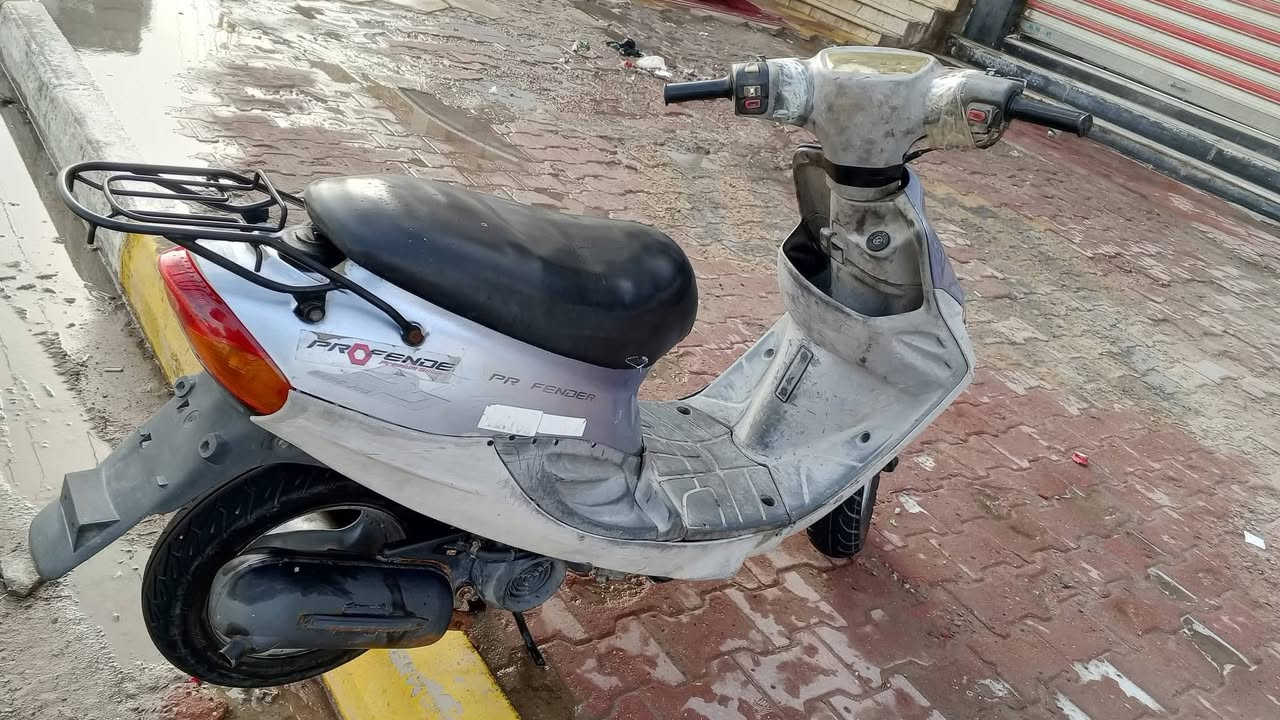 السلام عليكم دراجه بيجي دراجه حلوه مكينه ناعمه توني مسويه عزم ومشي حلو كامله دراجه كل نقص ما بيه كهربائيه شغاله تجي وتشوف بعينك وتدلل السعر 225
***********
