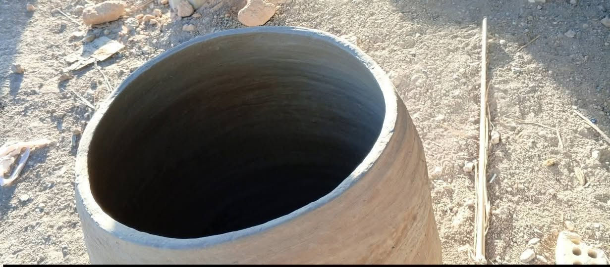 يوجد تنانير طين حر ويوجد خدمت توصيل باب بيت العنوان الاسكندريه منطقة شاخه ***********
