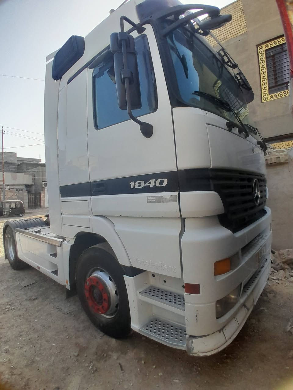 لبيع راس ولعربانه مكانه ***********
