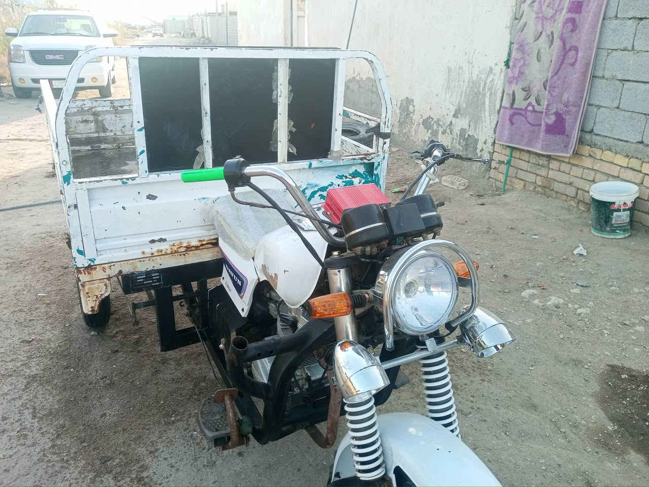 السلام عليكم ستوته للبيع موديل 20 اوراق من مجمع الكرار سعر 1,300 وبيها مجال رقم الشاص مو واضح كهربائيات شغاله ناصريه مركز ***********
