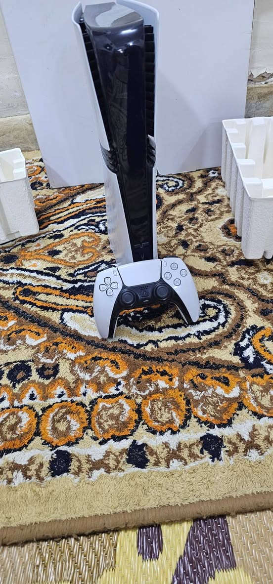 بلي5 برو امريكي ذاكرة ٢ تيرا اخو جديد كامل ملحقاته فقط كارتونة بدون سيدي درايف خارجية ما موجوده سعر على الخاص
بلي5 سلم دجتل بدون سيدي درايف ذاكرة تيرا  كامل ملحقات اصلية اوربي اخو جديد


**إذا كنت صاحب هذا الإعلان وتريد حذفه لأي سبب، رجاءا أرسل رسالة إلى الدعم الفني**