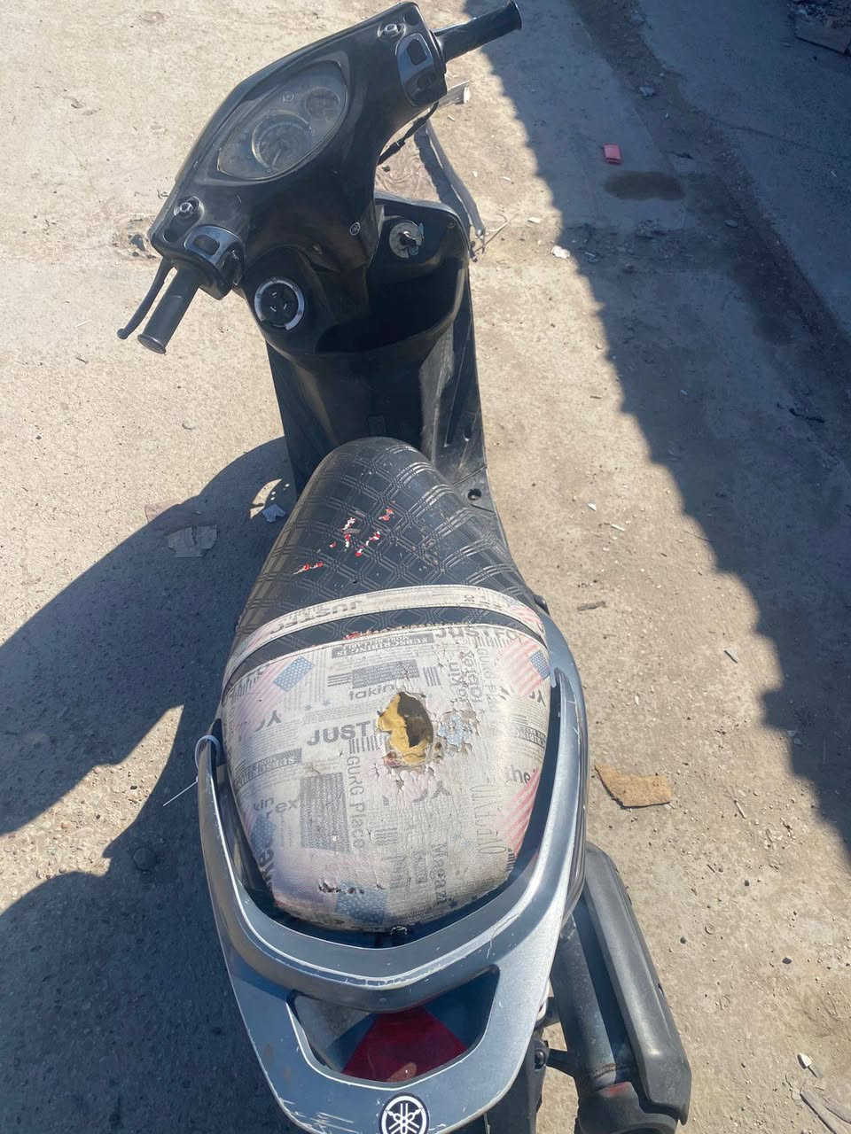 السلام عليكم دراجه ثعلب سرعه 140للبيع الدراجه على وضع الرمبه شلعه ومعدل تاكل الشارع مكينه خرسه ابلاد نكره سلف وهندر كهربائياته كله شغاله مختمه ختم واحد السعر 500 الرقم ***********المكان حي الجهاد
