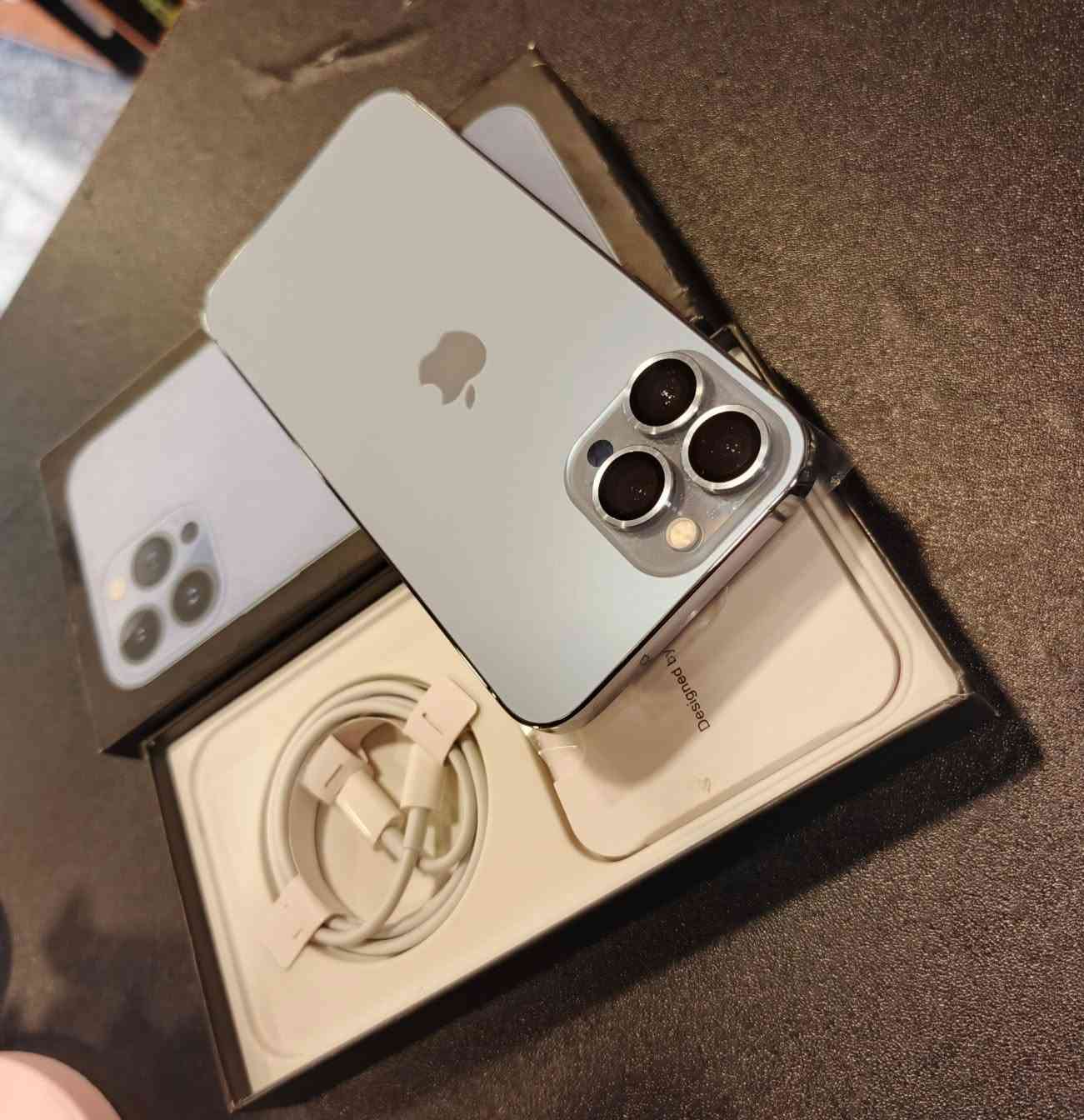 #متاح هاتف مستخدم   ❤
# iphone 13 pro max 
الذاكرة  256  GB
البطارية 100 % 
الهاتف بلادي وجدا نظيف شرط شخط ما بي 💕
#السعر 725  الف فقط 

#العنوان _الانبار _قضاء هيت _ شارع حامي حميد _مجاور مجمع الملكة أو مقابل مكتبة الأقلام _ مركز الباشا 💥
#لتواصل معنا : 
واتساب / ***********
الانستا / albasha-mople

