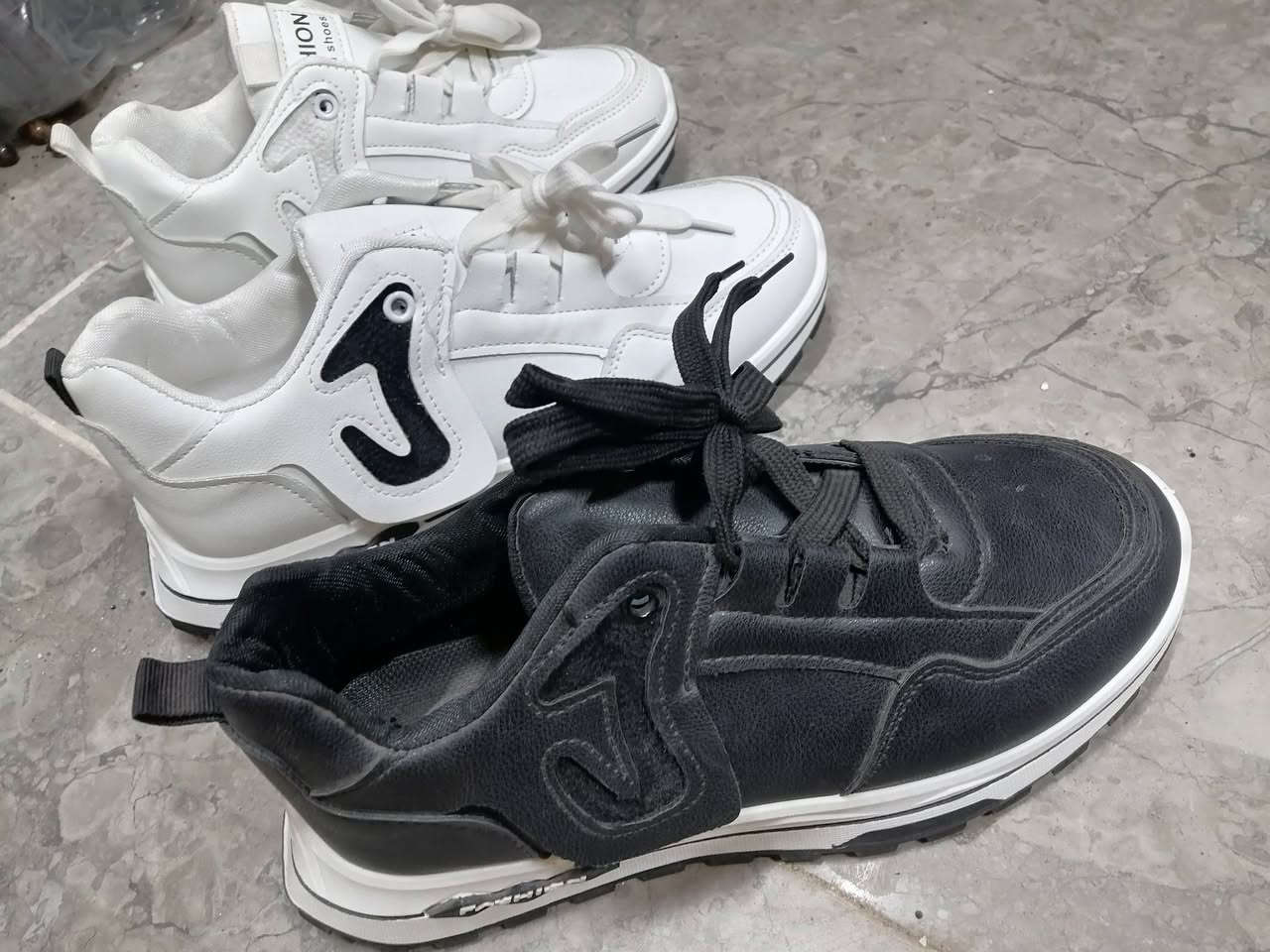 #احذية_ولادي_بناتي_نسائي
#الأسعار 5الاف ل10الاف
#يوجد توصيل 
#العنوان فلوجة حي الشهداء مقابل عيادة دكتور وليد مجاور مكتب العراب 
#الحجز خاص او واتساب ***********
