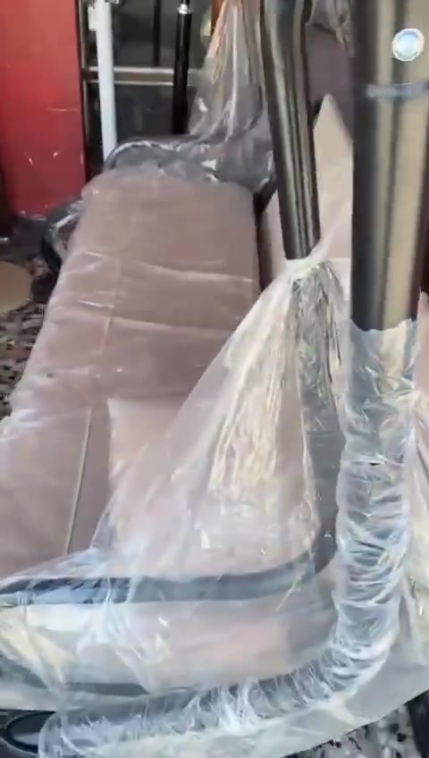 مرجوحه  جديده متوفر توصيل جميع محافظات العراق (خامه وتر بروف  وتتحول سرير ويوجد فيها حامل اكواب 
تواصل خاص او واتساب للحجز/***********
ارسل صوره  وتوصلك من مخازن  للحجز خاص
