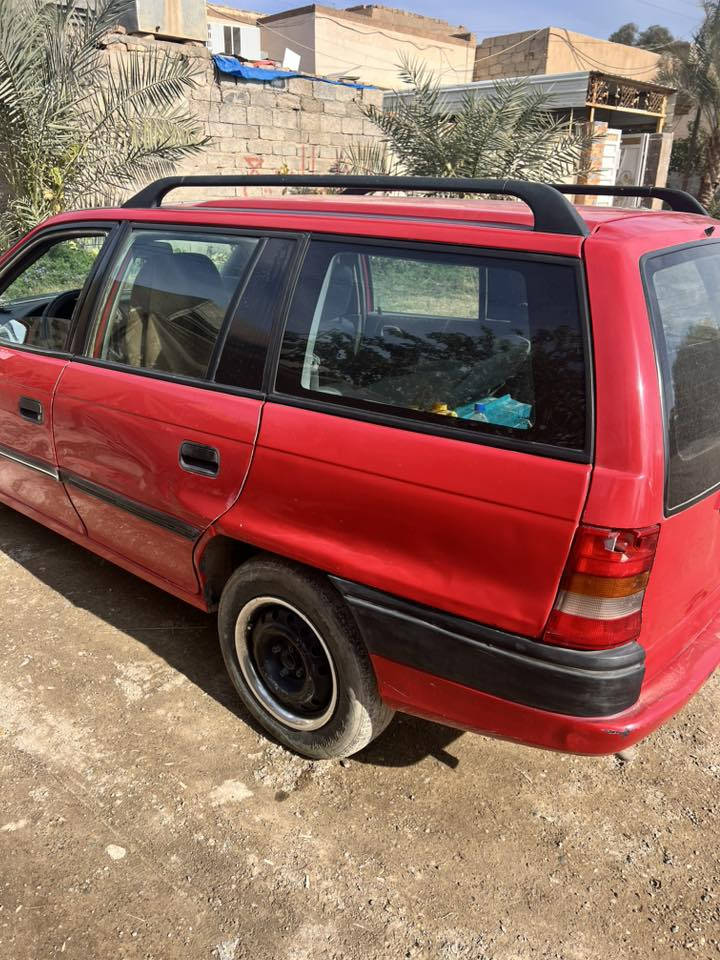 للبيع اوبل استره استيشن رقم صلاح الدين الماني موديل 93 سنويه لل 28 تحويل ثاني يوم  السعر 43 وبي مجال للاتصال ***********
