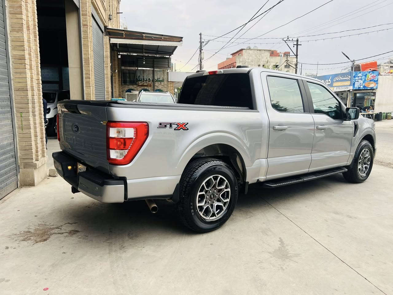 فورد F150 STX😍😍
***********
بلاش سعر💣💣 ٢٣٢$💵
موديل ٢٠٢١📦📦📦
مواسەفات STX🥇
رادار ٣٦٠ شاشە وصط کامیرا حساس لایت ئۆتۆ ئۆتۆ هۆلد 
کوشن جلد طبیعی داخل مشمشی نیزام snow sport eco off rood comford 
78 ئەلف میل ماشیە👌🏻
بابین سایق صبوخ بدون دواخل
خلفی ئەمامی کەبس
بدون بارد بدون شخط👍🏻
بدون دواخل بدون یرباک💯
محرک ٣٥٠٠ تنفس طبیعی بدون توربو مرغوب💯
کیر ١٠ نمرە 👌🏻
کیر محرک مکفول ✅
سیارە بدون نقص دعامی لیل دعامی بشرط فحص
سنوی بیسمی تحویل نفس یوم
مکان سیارە سلیمانیە🌇
سعر ٢٣٢$ مجال بلاش بلاش 💣💣
رقم📲***********

