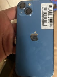 أيفون ١٣ عادي ذاكره ١٢٨بطاريه ٨٨الجهاز كلشي بلاد وتر فقط الظهر بي فطر ...