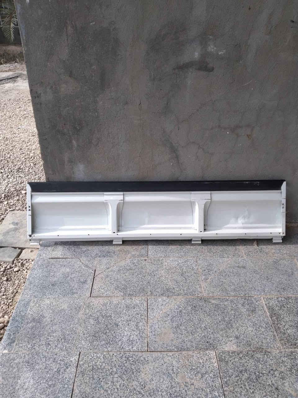 سلام عليكم باب كيا فحل للبيع جديد بي بس هاي الطخة موضحة بصورة السعر الاتصال على الرقم *********** المكان نجف
