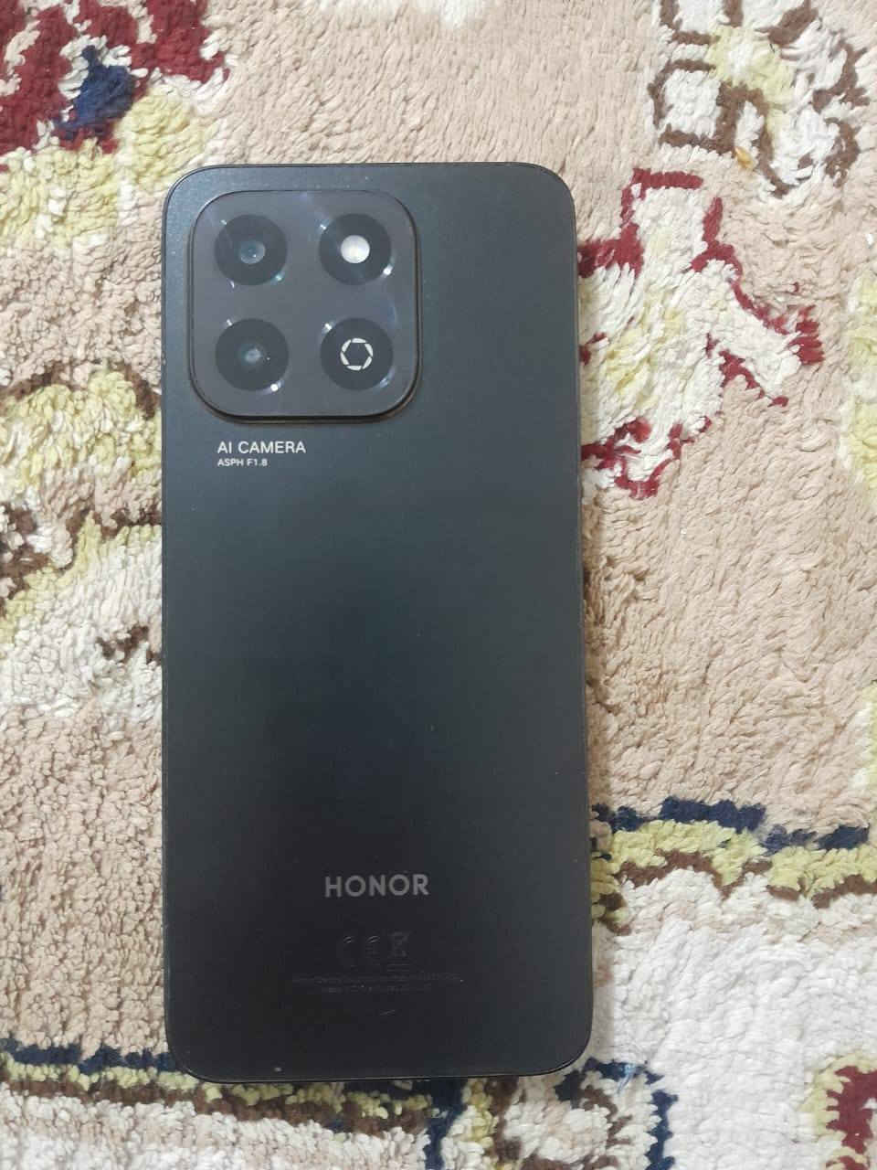 السلام عليكم
جهاز هونر للبيع ذاكرته 128 
اشتريته قبل فترة ب150 و هسه مجبورة على بيعته والله خوش جهاز  
رايدته ب100 و بي مجال قليل مكاني بالرمادي


**إذا كنت صاحب هذا الإعلان وتريد حذفه لأي سبب، رجاءا أرسل رسالة إلى الدعم الفني**