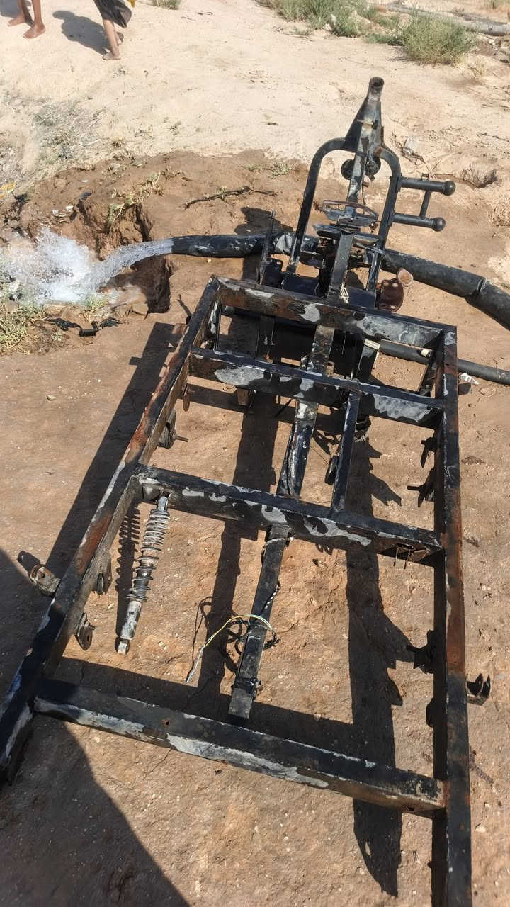 ستوت للبيع تفصيخ كلك اي حاجه ابيه ***********
