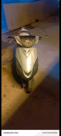 للبيع سعر 150شقاله مابيه شي 07770653505