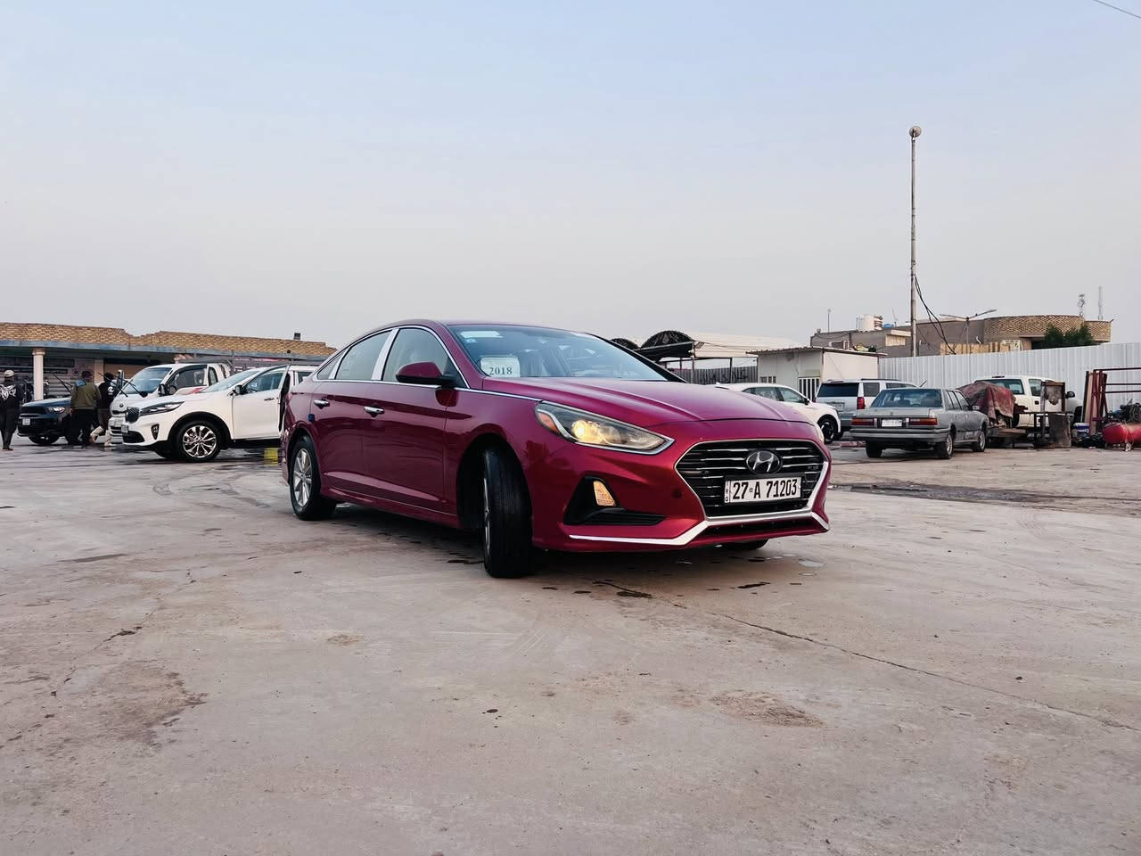 سلام عليكم 
سوناته موديل 2018 امريكي حادثه جاملغ وبنيد بدون دواخل رقم ذي قار دواي مداور ثاني يوم فول مواصفات عده الفتحه شاشه كامره دواره حساسات امامي خلفي مرايات شفط بيه مواصفات اهواي سياره جديده كلش ربع واحد ماذب عليه حداديه تخم تاير تبريد ثلج سياره جديده كلش 
سعرر 130 وبيه مجال مستعجل على البيع 
رقم الهاتف ***********
