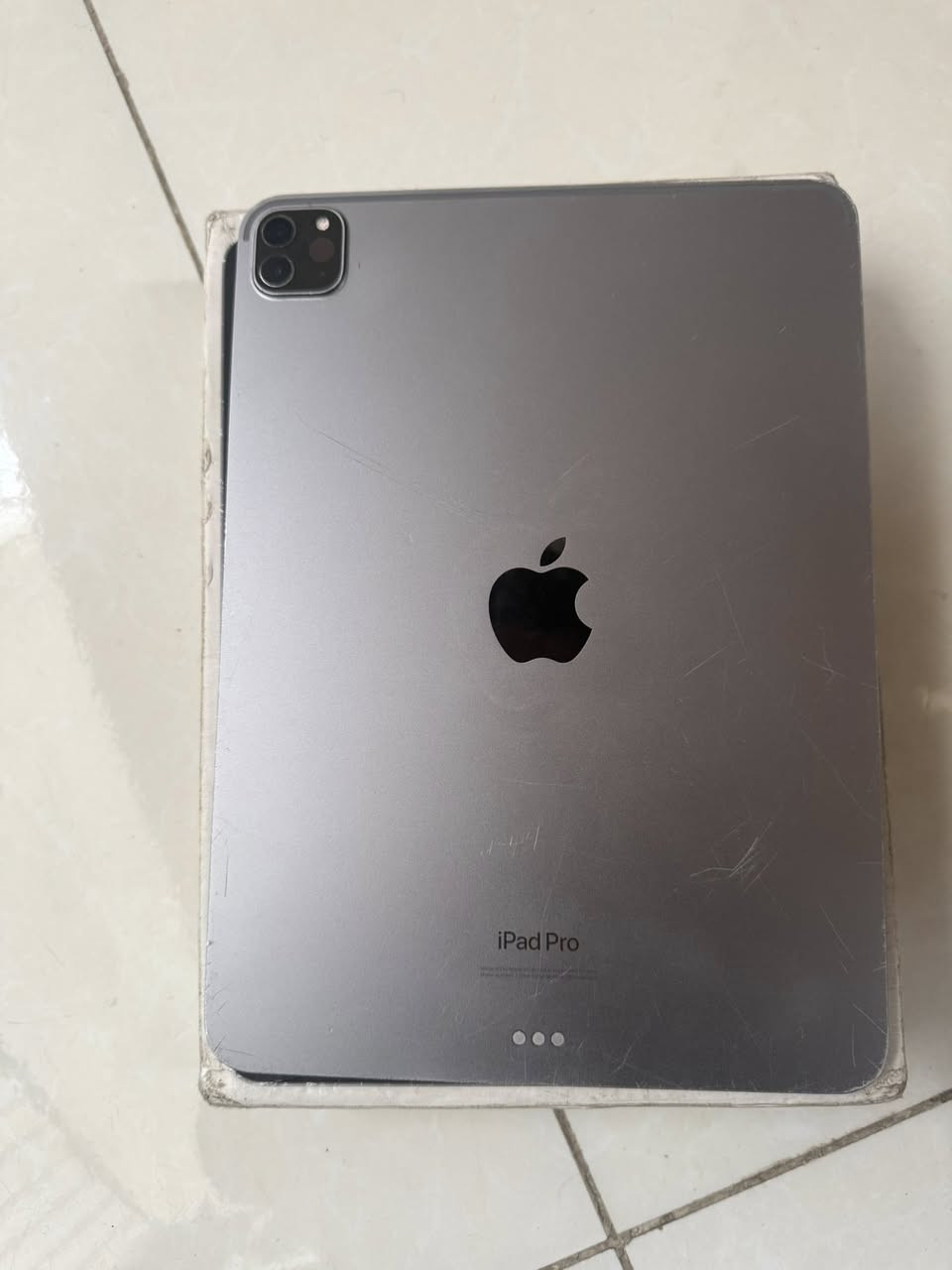 سلام عليم إخوان عندي ايباد أبرو M2 موديل 23 مبدل تاچ بطارية 89 نظافة 90 السعر 635 بي مجال بسيط المكان بغداد مدينة الصدر قطاع 16 رقم ***********
